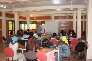 Gampéla: Ausbildungssaal